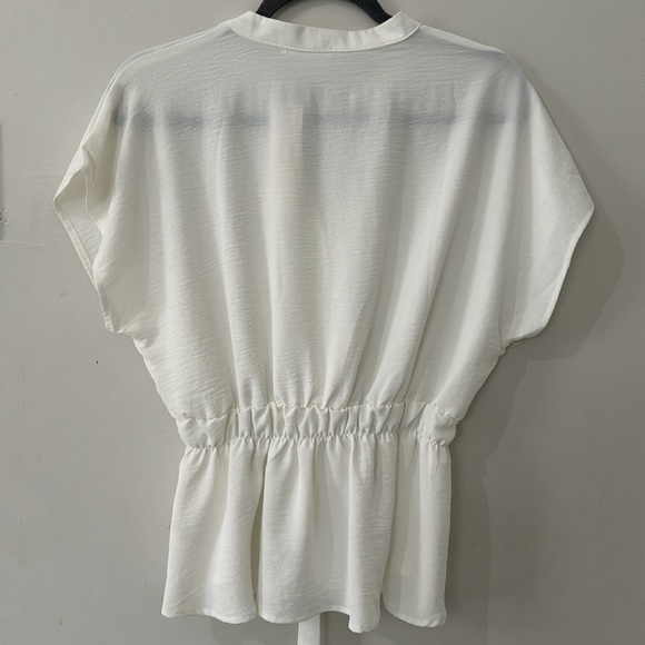 Timing Women’s Peplum Blouse Size Small - Picture 2 of 5